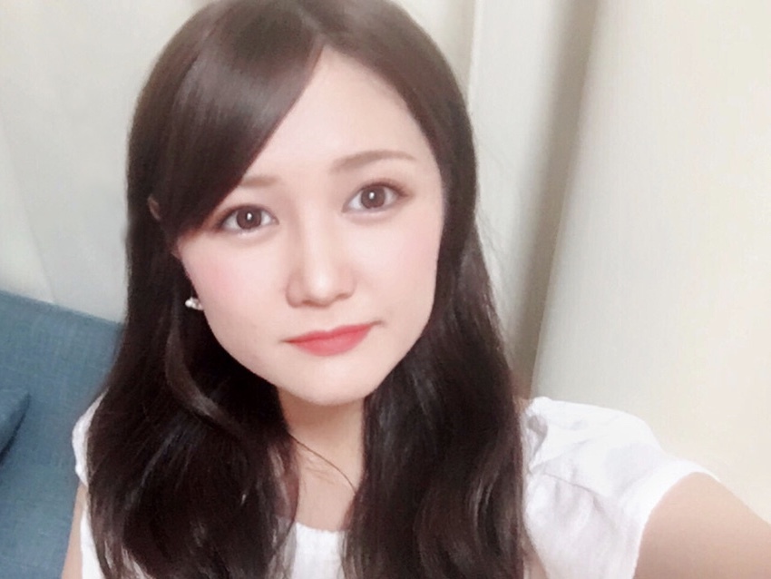 aioAIoia - Japanese webcam girl