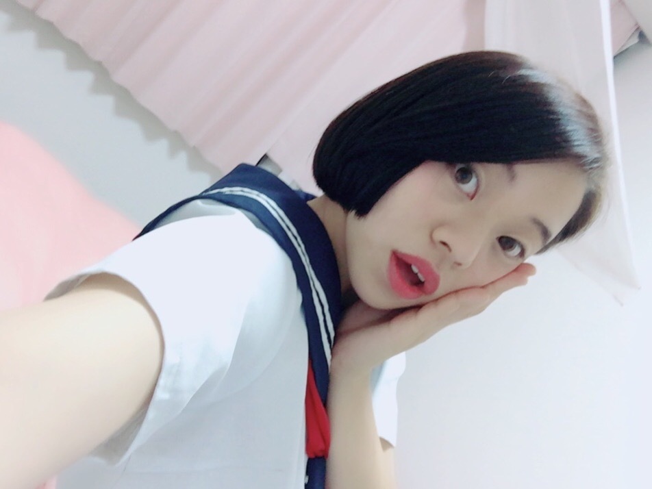 YUIflower - Japanese webcam girl