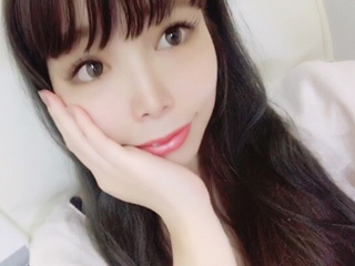 AINOpop - Japanese webcam girl