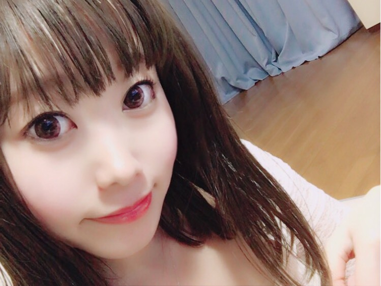 MisakiSaki - Japanese webcam girl